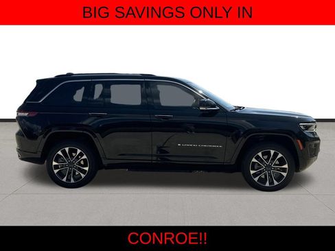 Used 2024 Jeep Grand Cherokee Overland w/ Advanced Protech Group III AWD/4WD image 4