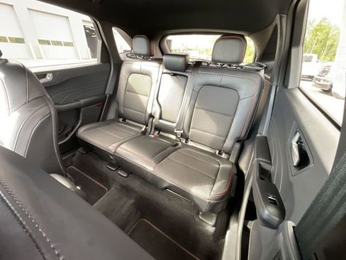 Certified 2023 Ford Escape ST-Line w/ Tech Pack #1 AWD/4WD image 23
