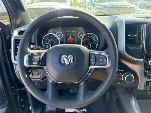 New 2026 RAM 1500 4x4 Crew Cab image 9