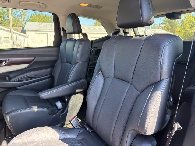 Used 2022 Subaru Ascent Touring AWD/4WD image 19