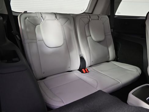 New 2026 Lincoln Aviator Reserve AWD/4WD image 19