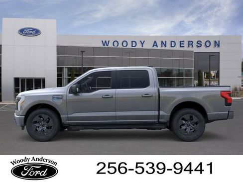 New 2025 Ford F150 Lightning Flash AWD/4WD image 3
