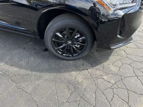 New 2026 Acura RDX SH-AWD image 12