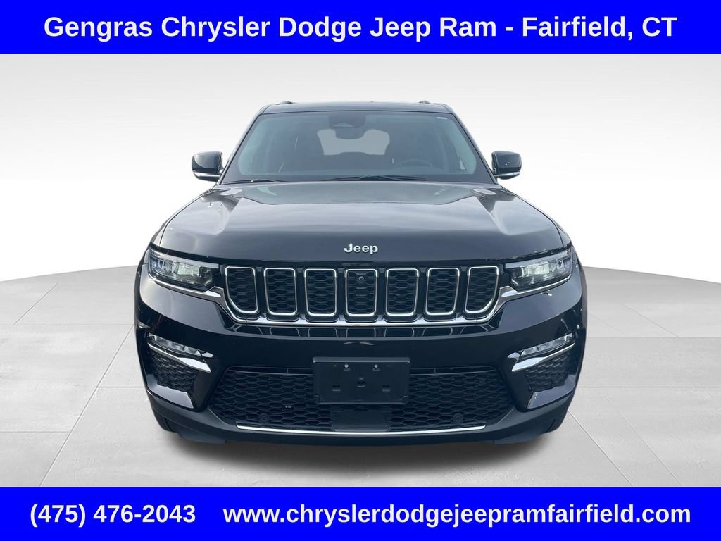 Used 2023 Jeep Grand Cherokee Limited w/ Luxury Tech Group II AWD/4WD image 2