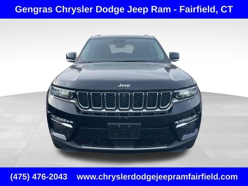 Used 2023 Jeep Grand Cherokee Limited w/ Luxury Tech Group II AWD/4WD image 2