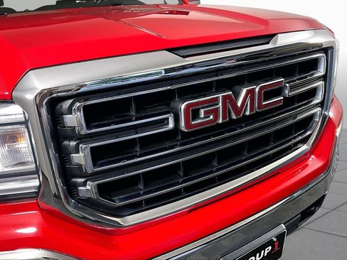 Used 2018 GMC Sierra 1500 SLE w/ SLE Value Package AWD/4WD image 28