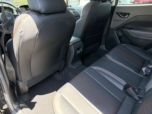 Certified 2025 Subaru Crosstrek 2.5i Limited w/ Crosstrek Mirror Package AWD/4WD image 11