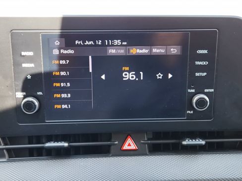 Certified 2025 Kia Sportage LX FWD image 16