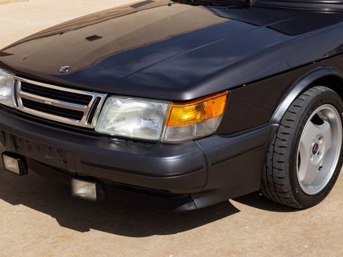 Used 1988 Saab 900 Turbo image 8