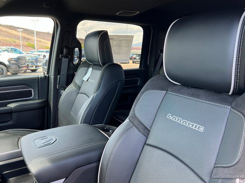 New 2026 RAM 3500 Laramie AWD/4WD image 16