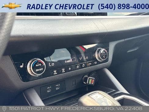 Used 2025 Mitsubishi Outlander SE AWD/4WD image 10