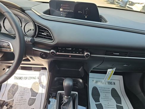 New 2025 MAZDA CX-30 AWD 2.5 S w/ Select Sport Pkg image 19