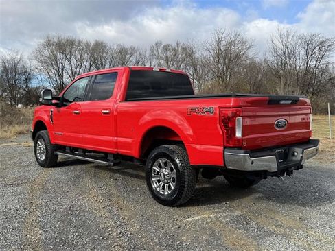 Used 2017 Ford F250 XLT w/ XLT Premium Package image 23