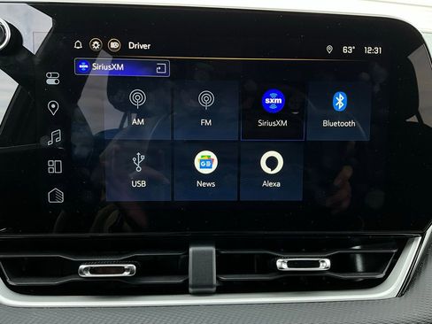 Used 2025 Chevrolet Equinox LT image 29