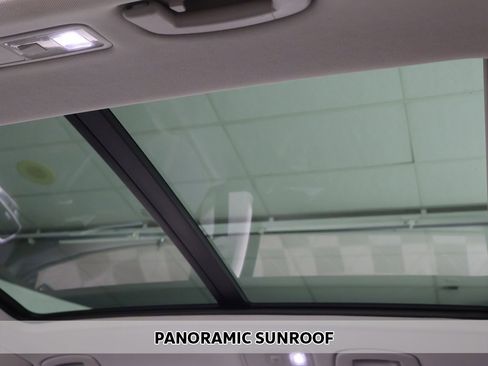 Used 2024 Volkswagen Tiguan Wolfsburg Edition image 3