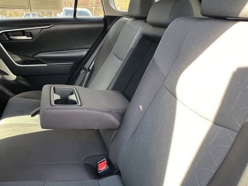 Used 2024 Toyota RAV4 XLE image 23