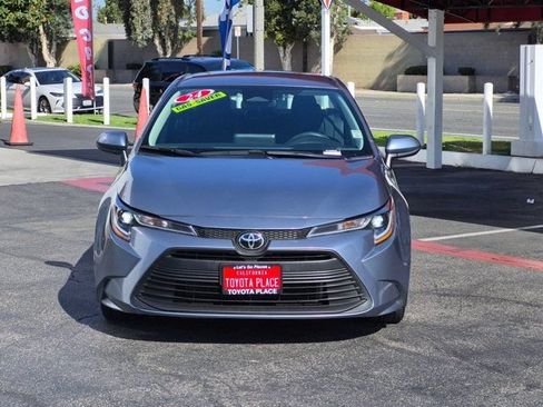 Used 2024 Toyota Corolla LE FWD image 2