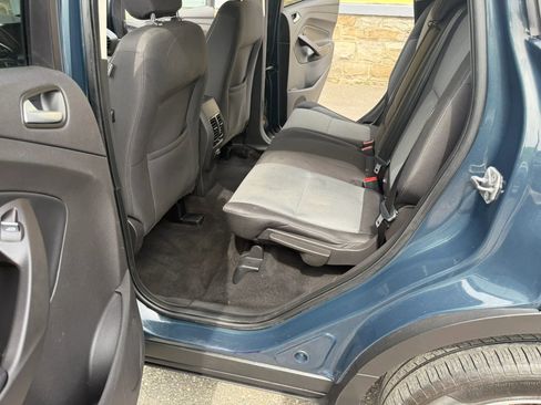 Used 2019 Ford Escape SE AWD/4WD image 19