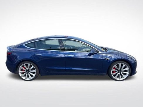 Used 2019 Tesla Model 3 Performance AWD/4WD image 2