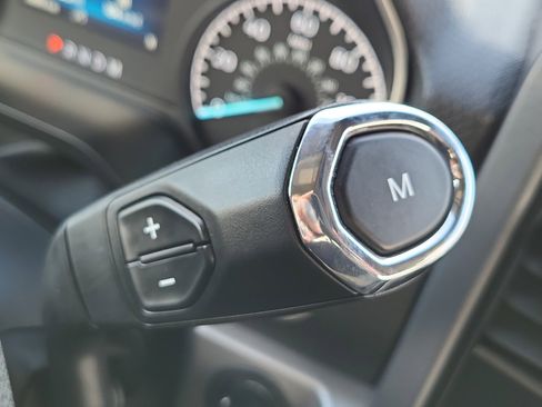 Used 2023 Ford F150 XLT image 23