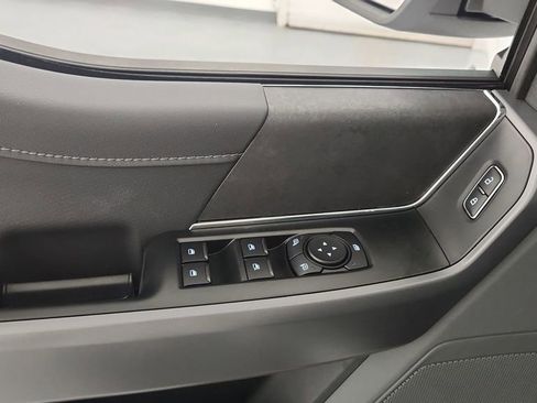 New 2026 Ford F150 XLT w/ XLT Chrome Appearance Package image 15
