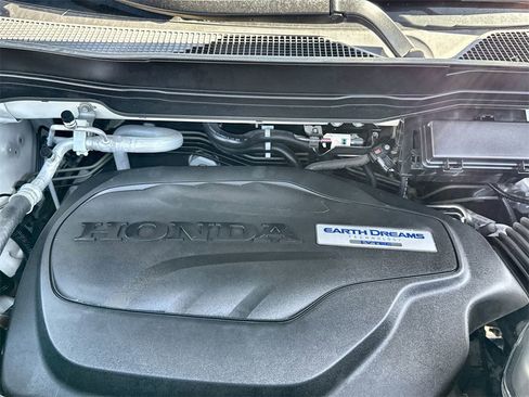 Used 2018 Honda Pilot Elite image 36