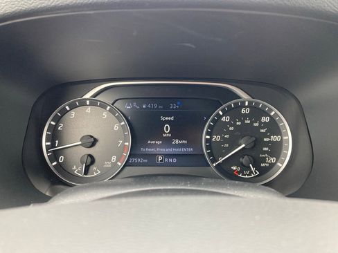 Used 2022 Nissan Frontier SV image 17