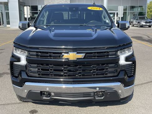 Used 2024 Chevrolet Silverado 1500 LT w/ Safety Package AWD/4WD image 12