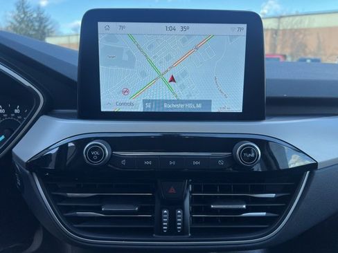 Used 2022 Ford Escape SEL image 28