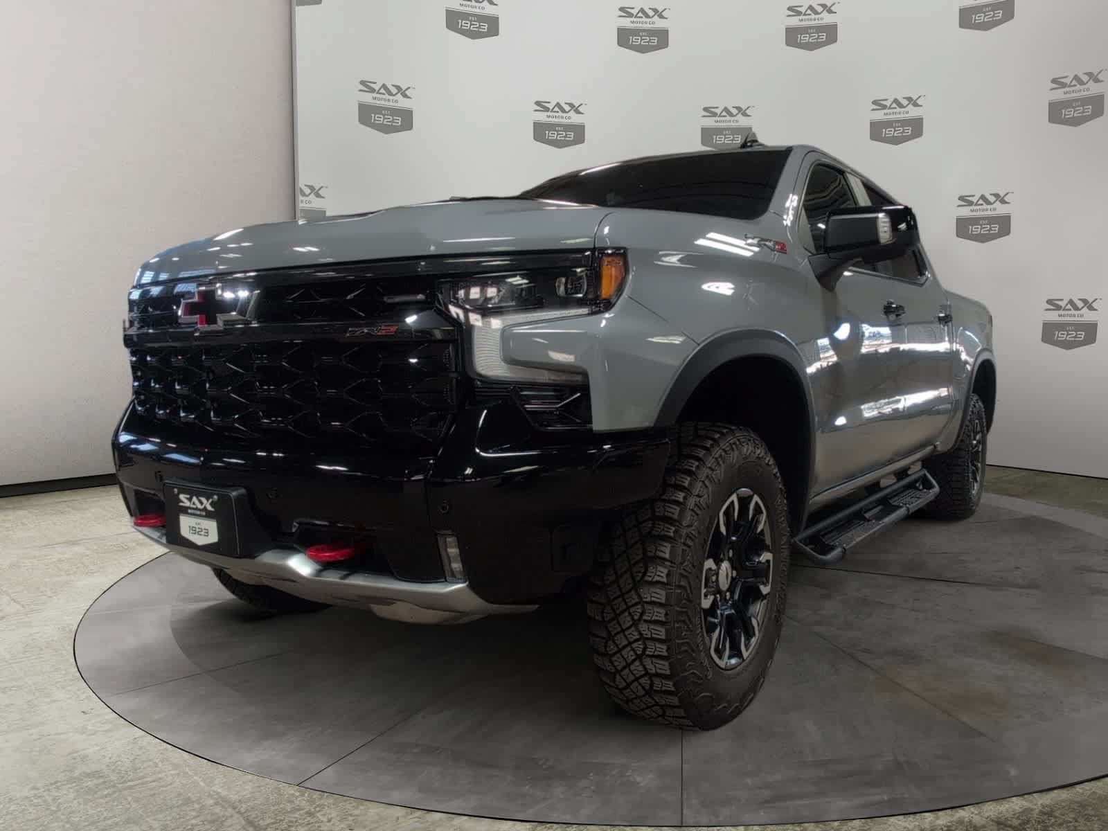 Used 2025 Chevrolet Silverado 1500 ZR2 w/ Technology Package AWD/4WD image 7
