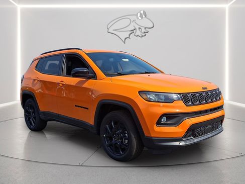 New 2026 Jeep Compass Latitude AWD/4WD image 4