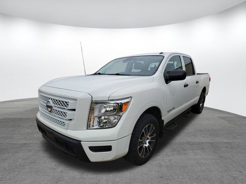 Used 2021 Nissan Titan S w/ S Utility Package RWD image 3