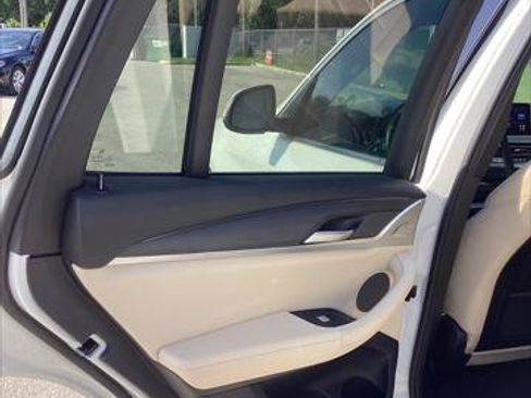 Used 2024 BMW X3 sDrive30i w/ Premium Package RWD image 16