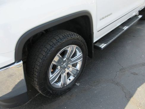 Certified 2018 GMC Sierra 1500 SLT AWD/4WD image 15