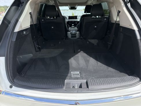 Used 2023 Acura MDX SH-AWD image 32