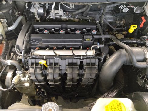 Used 2018 Dodge Journey SXT w/ Connectivity Group FWD image 30