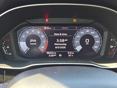 Used 2020 Audi Q3 2.0T Premium Plus w/ Premium Plus Package AWD/4WD image 22