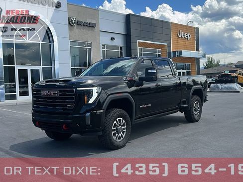 Used 2024 GMC Sierra 2500 AT4 w/ AT4 Premium Plus Package AWD/4WD image 1