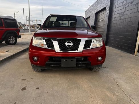 Used 2019 Nissan Frontier SV w/ Value Truck Package image 3