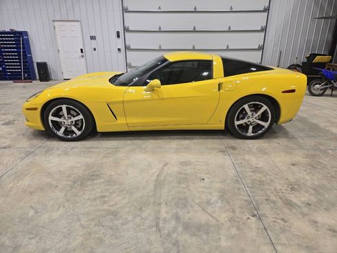 Used 2009 Chevrolet Corvette Coupe w/ Roof Package RWD image 5