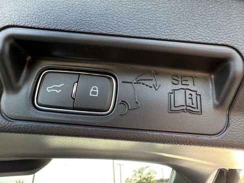 New 2026 Ford Explorer Platinum image 53