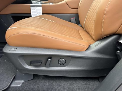 New 2026 INFINITI QX60 Autograph w/ Dark Cargo Package image 13