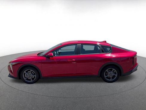 Used 2025 Kia K4 FWD image 9