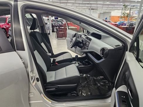 Used 2012 Toyota Prius C One image 30