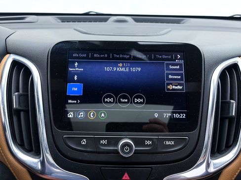 Used 2020 Chevrolet Equinox Premier AWD/4WD image 24