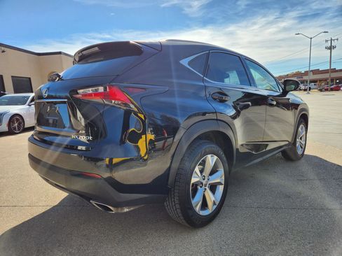 Used 2017 Lexus NX 200t FWD image 5