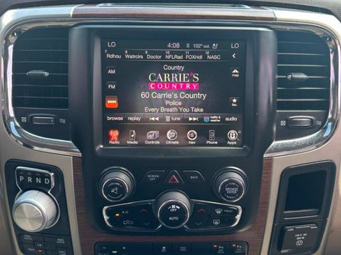 Used 2014 RAM 1500 Laramie w/ Convenience Group AWD/4WD image 28