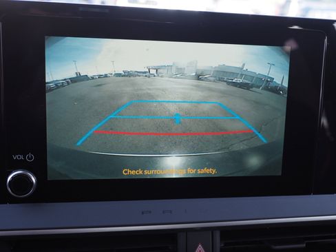 New 2026 Toyota Prius Plug-In Hybrid image 18