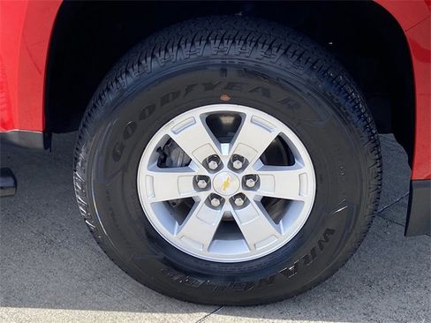 Used 2020 Chevrolet Colorado W/T w/ WT Convenience Package image 24