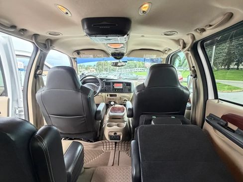 Used 2005 Ford Excursion Eddie Bauer AWD/4WD image 30